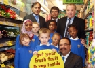 MP Jim Dowd at the Launch of Change4Life  Costcutter Penge Jan 2011